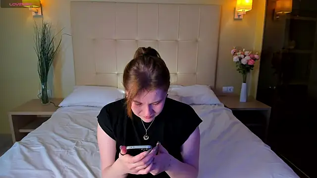 Colleen Blake online show from October 2025 04:51:02 PM