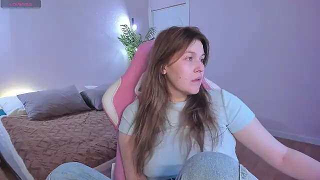 Colleen Blake online show from November 2025 05:05:01 PM