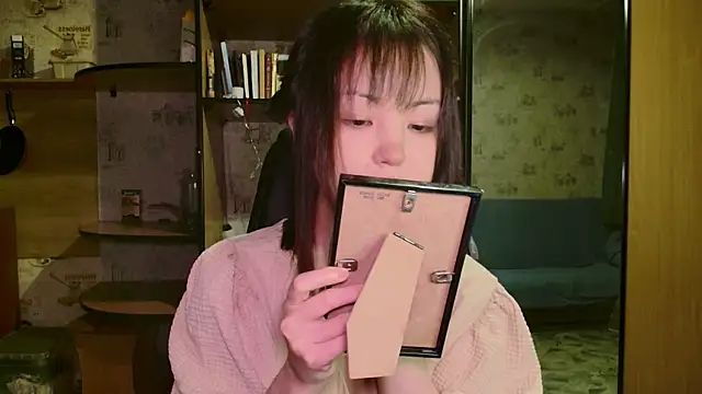 lalallalalaa- online show from December 2025 05:06:01 PM