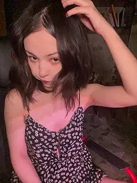 lalallalalaa- online show from February 2026 01:24:01 PM