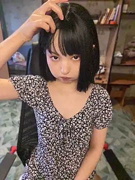 lalallalalaa- online show from May 2026 01:11:02 PM