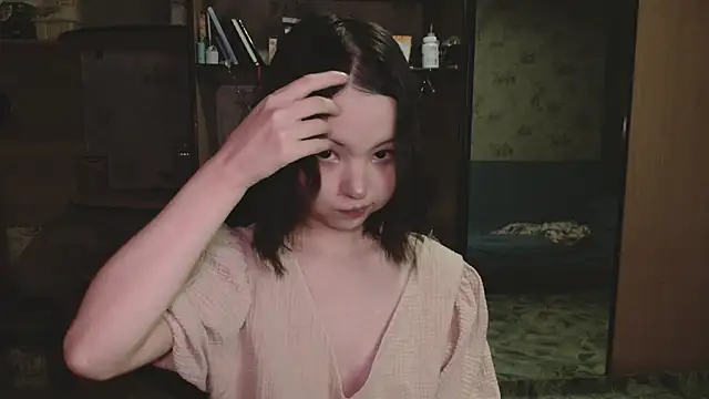 Snapshot of lalallalalaa- chatting on December 2025 03:54:01 PM lalallalalaa- online show from December 2025 03:54:01 PM