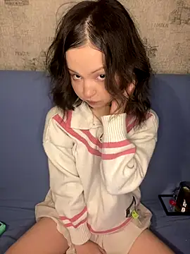 Snapshot of lalallalalaa- chatting on November 2025 01:03:01 PM lalallalalaa- online show from November 2025 01:03:01 PM