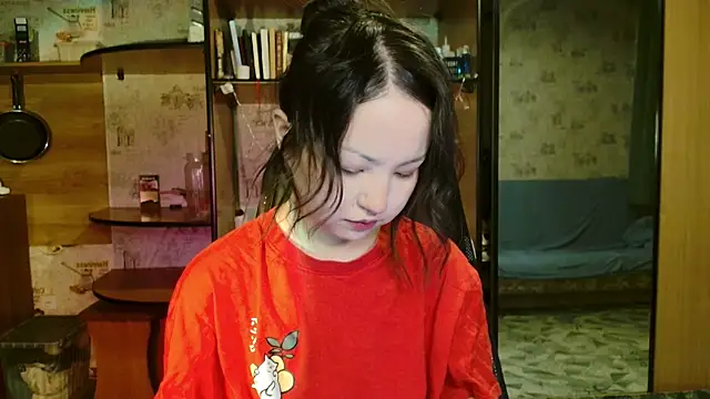 Snapshot of lalallalalaa- chatting on December 2025 04:13:01 PM lalallalalaa- online show from December 2025 04:13:01 PM