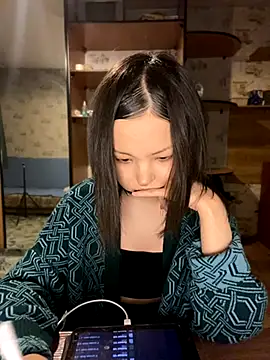 Snapshot of lalallalalaa- chatting on November 2025 01:49:01 PM lalallalalaa- online show from November 2025 01:49:01 PM