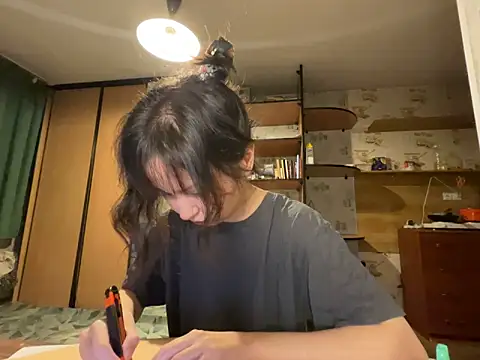 Snapshot of lalallalalaa- chatting on November 2025 01:56:02 PM lalallalalaa- online show from November 2025 01:56:02 PM