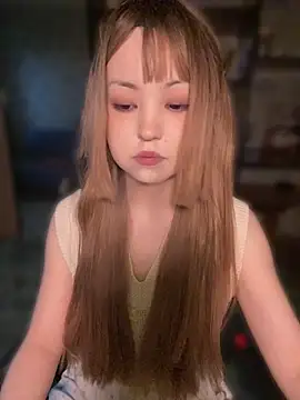 lalallalalaa- online show from April 2026 01:24:02 PM