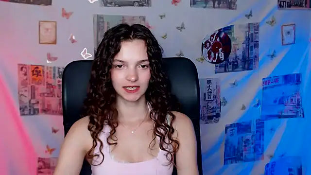  SusieSu  online show from May 2026 06:17:01 PM