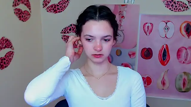  SusieSu  online show from February 2026 01:09:01 PM