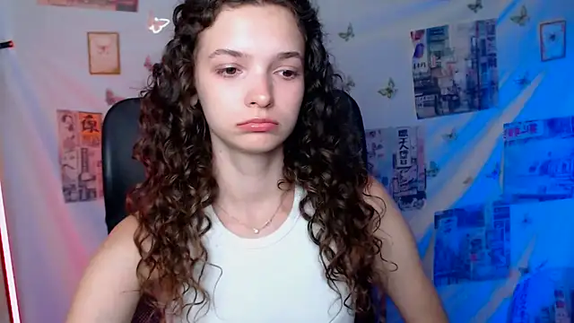  SusieSu  online show from June 2026 06:19:01 PM