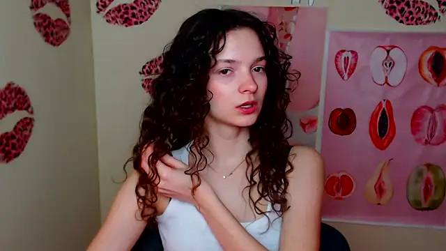  SusieSu  online show from February 2026 07:25:01 PM