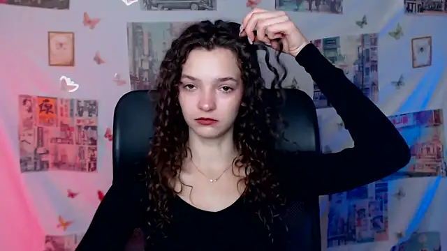  SusieSu  online show from May 2026 06:19:02 AM