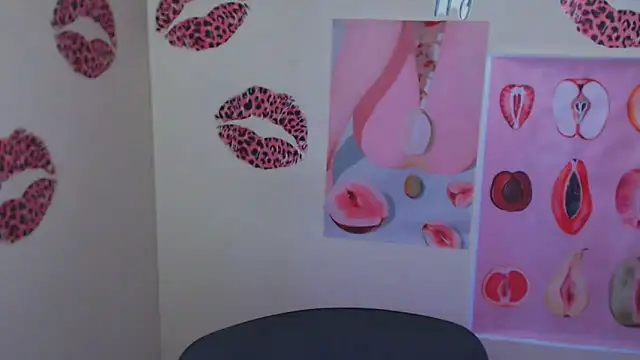  SusieSu  online show from February 2026 01:08:01 PM