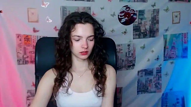  SusieSu  online show from April 2026 06:42:02 AM