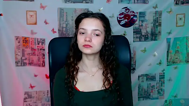  SusieSu  online show from April 2026 06:20:01 AM