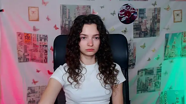  SusieSu  online show from April 2026 06:31:01 AM