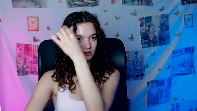  SusieSu  online show from June 2026 04:40:01 AM