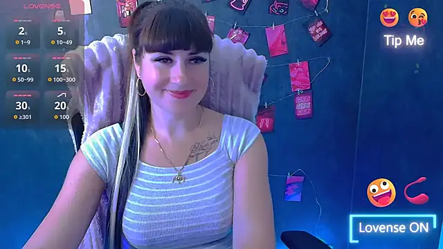 Snapshot of Violla_My chatting on July 2026 05:36:02 AM Violla My online show from July 2026 05:36:02 AM