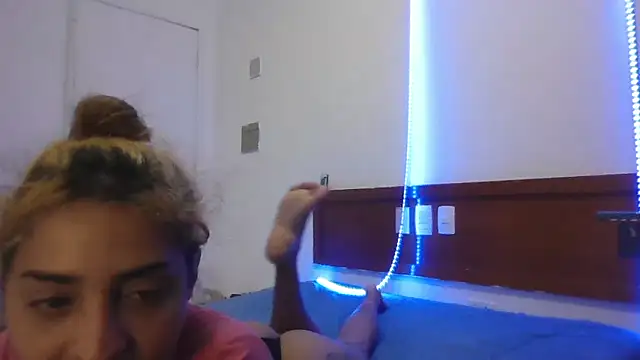 Gabrielleof online show from January 2025 02:37:01 AM