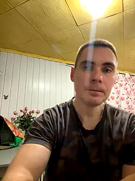 Rowing199456 online show from November 2025 05:23:01 PM