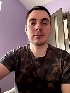 Rowing199456 online show from November 2025 07:58:02 AM