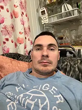 Rowing199456 online show from November 2025 01:04:02 AM