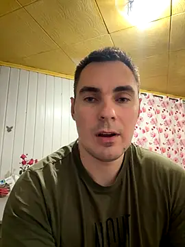 Rowing199456 online show from October 2025 09:38:01 PM