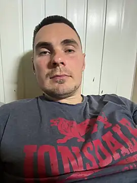 Rowing199456 online show from April 2026 06:56:02 PM