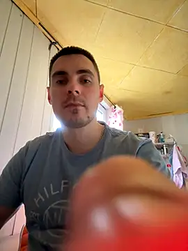 Rowing199456 online show from December 2025 10:39:01 AM