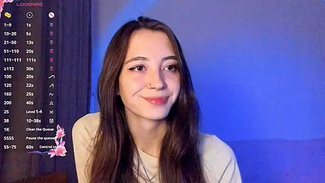 EvaBradley online show from September 2025 06:12:02 PM