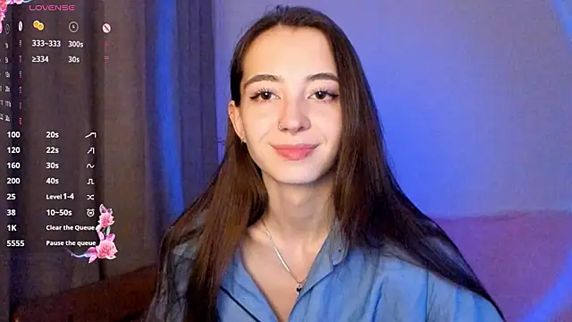 Snapshot of EvaBradley chatting on November 2025 06:44:01 PM EvaBradley online show from November 2025 06:44:01 PM