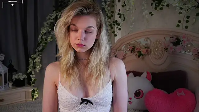 EdlinAlliston online show from November 2025 02:20:01 PM