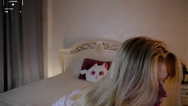 EdlinAlliston online show from September 2025 03:10:02 PM