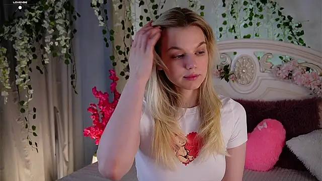 EdlinAlliston online show from October 2025 02:06:01 PM