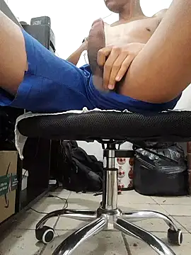 Snapshot of eomaisnovo0 chatting on December 2024 10:56:02 AM eomaisnovo0 online show from December 2024 10:56:02 AM