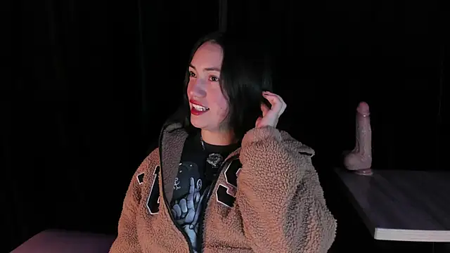 Scarlett  Fox   online show from February 2026 11:32:01 AM