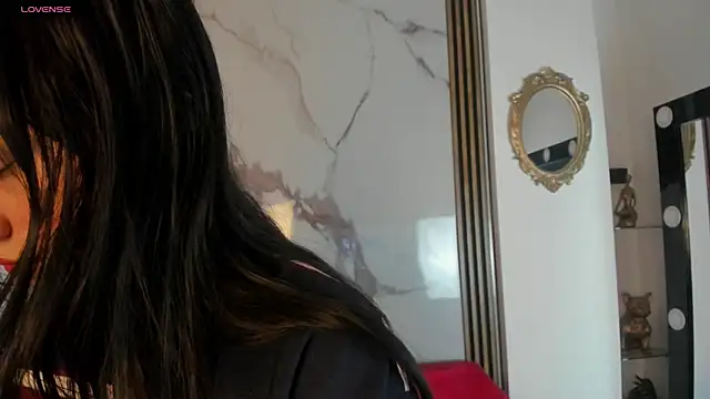 Scarlett  Fox   online show from March 2026 11:44:01 AM