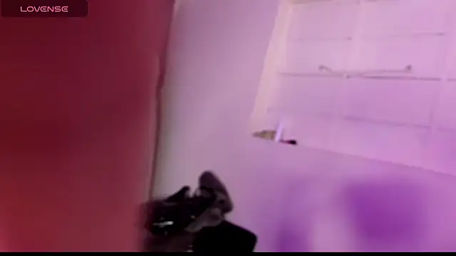 Cloe five online show from October 2025 10:07:02 PM