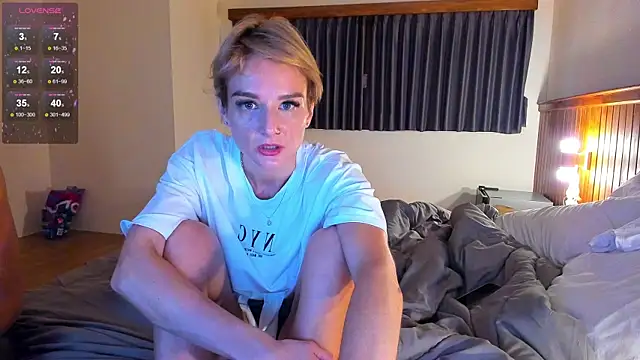 Sailor m000 online show from December 2024 12:06:02 PM