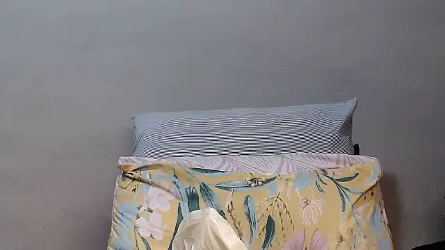 BustyMelonssXXXX online show from October 2025 07:55:02 PM