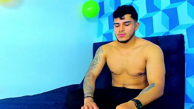 Snapshot of jeisonstark chatting on February 2025 05:47:02 PM jeisonstark online show from February 2025 05:47:02 PM