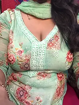 Snapshot of Anamika_Kapoor chatting on October 2025 01:23:02 PM Anamika Kapoor online show from October 2025 01:23:02 PM