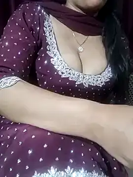 Snapshot of Anamika_Kapoor chatting on February 2025 10:17:02 PM Anamika Kapoor online show from February 2025 10:17:02 PM