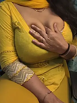 Anamika Kapoor online show from May 2026 03:33:02 AM
