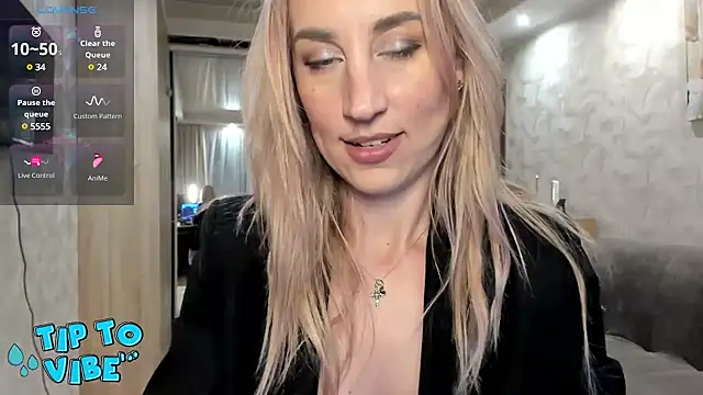 Snapshot of lady_Nati chatting on February 2025 05:10:02 PM lady Nati online show from February 2025 05:10:02 PM