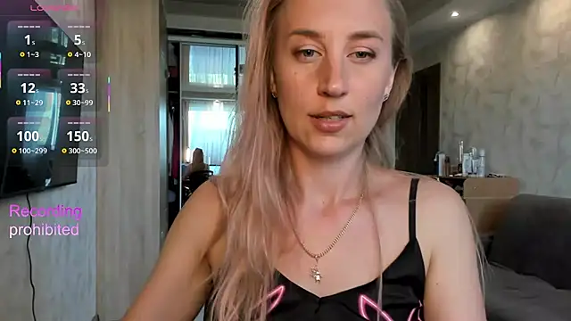 Snapshot of lady_Nati chatting on July 2026 01:06:01 PM lady Nati online show from July 2026 01:06:01 PM