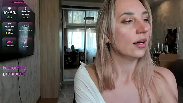 lady Nati online show from April 2026 01:15:01 PM