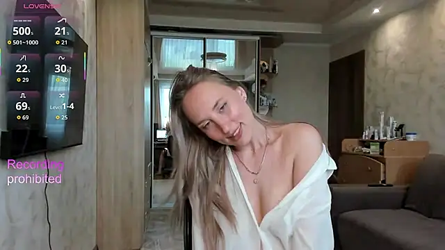 lady Nati online show from May 2026 01:05:02 PM
