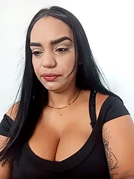 Snapshot of Sara-77 chatting on October 2025 03:00:02 PM Sara-77 online show from October 2025 03:00:02 PM