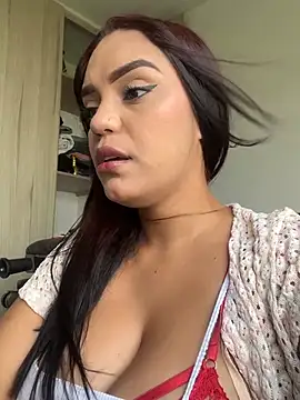 Sara-77 online show from March 2026 06:08:01 PM